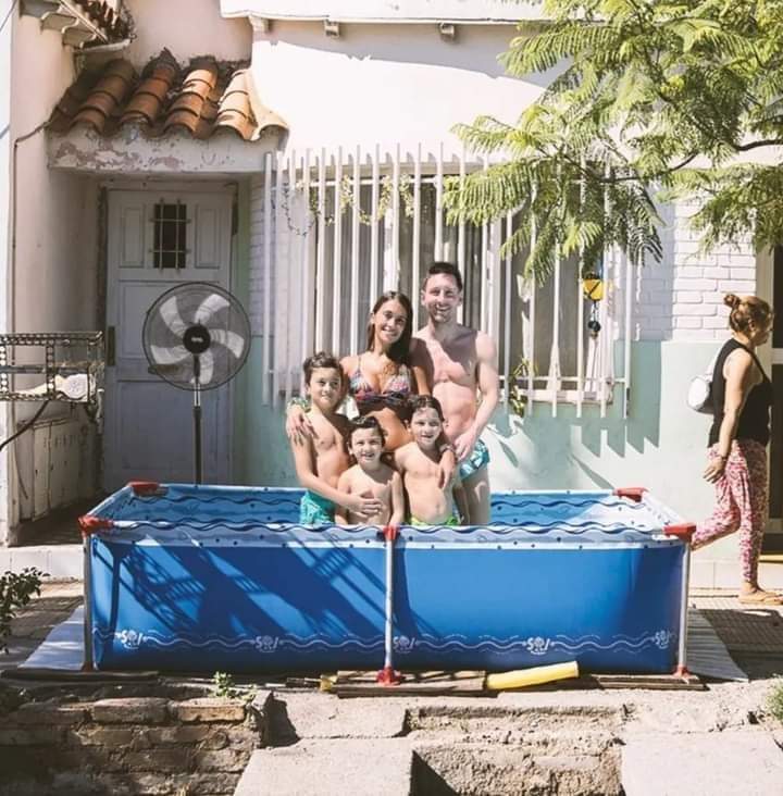 compro boldt en $12 hace años y asi esta el pobre de messi ahora en $6 pobreeee.jpg