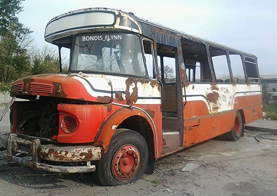 69157722~2.jpg