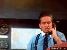compro angelito idiot....por algo compro...idioottt.....como no estan atentossss..idiott....gif